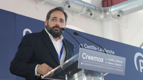 El presidente del Partido Popular de Castilla-La Mancha, Paco Núñez, interviene en la clausura del XV Congreso del PP de Castilla- La Mancha, a 14 de noviembre de 2021, en Puertollano Ciudad Real, Castilla-La Mancha.