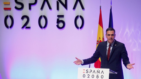 El presidente del Gobierno, Pedro Sánchez, durante la presentación del proyecto España 2050, en el Museo de Arte Reina Sofía de Madrid. EFE/ Juan Carlos Hidalgo