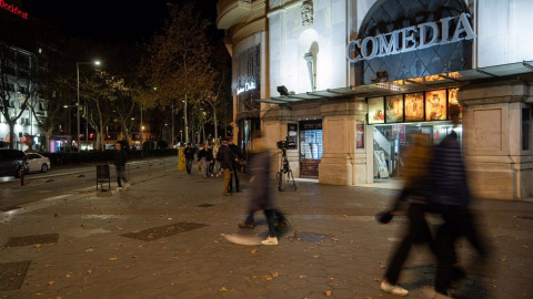 Façana del cinema Comèdia abans de la darrera projecció, el 14 de gener de 2024