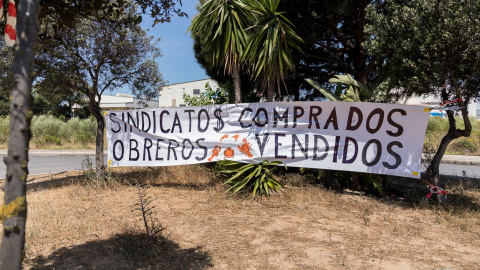 Acampada en la factoría de Airbus en Puerto Real.