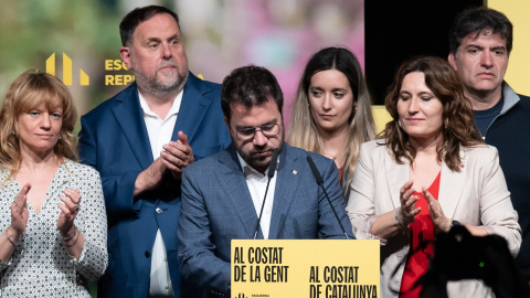 El presidente de la Generalitat de Catalunya y candidato de ERC a la reelección, Pere Aragonès, en una rueda de prensa por la jornada electoral.