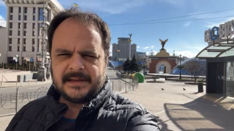 Alberto Sicilia, enviado especial de 'Público' a Kiev, narra la situación en la capital de Ucrania después de la segunda noche de guerra contra Rusia