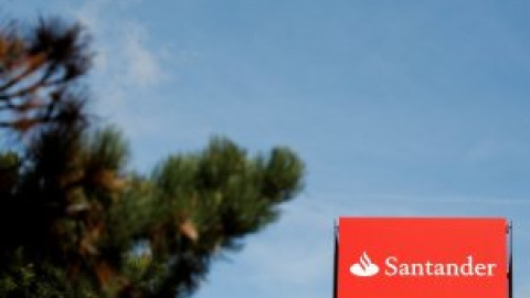 Castigo en Bolsa al Santander tras la información de que Irán utilizó cuentas de su filial británica para eludir sanciones