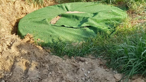 Fotografía de uno de los pozos ilegales, tomada por el particular que los denunció ante la Confederación Hidrográfica del Guadalquivir.