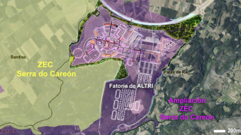 5/6/24 En morado, los terrenos sobre los que se proyectó la ampliación de la ZEC de A Serra do Careón y sobre los que Altri pretende construir su fábrica de celulosa