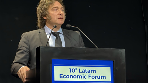 El presidente de Argentina Javier Milei comparece durante el 'Latam Economic Forum'.