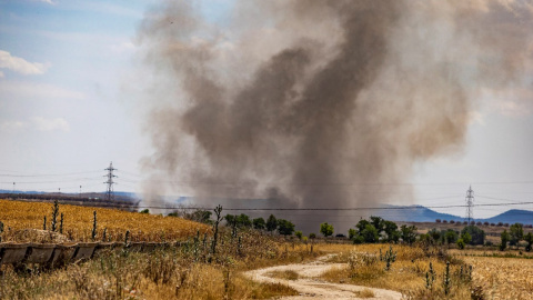 Un incendio que se ha iniciado la pasada noche en el vertedero de basuras de Cobeja (Toledo)