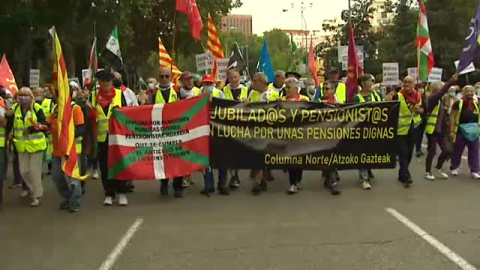 Pensionistas de toda España se manifiestan en Madrid por unas pensiones "justas y suficientes"