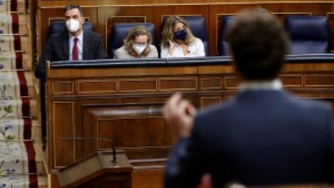 El PP se ve arrastrado por Vox a la bronca como arma política y justifica los insultos a Sánchez el 12 de Octubre