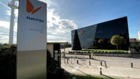 Naturgy pacta con Sonatrach revisar sus contratos de gas