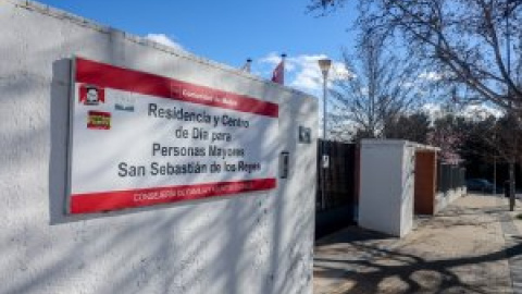 "Aire acondicionado no, pero gazpacho que no falte": el alucinante plan de Ayuso para combatir el calor en las residencias de ancianos de Madrid