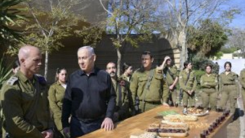 Exmilitares israelíes presentan una demanda al Supremo para declarar a Netanyahu no apto para su cargo