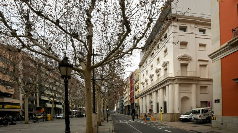 El nom Museu d'Art Modern i Contemporani de Lleida se sitúa a la Rambla Ferran.