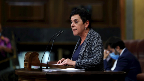 30/06/2021.- La portavoz de EH Bildu, Mertxe Aizpurua , durante su intervención este miércoles en el Pleno del Congreso en el que el Gobierno explica los indultos a los líderes independentistas e informar de la situación política y económica. EFE/ E