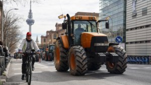 Los agricultores ponen fin a la protesta en el centro de Madrid tras congregar a miles de personas y 500 tractores