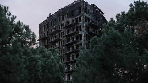 Imagen del edificio incendiado en el barrio de Campanar de València, a 24 de febrero de 2024.