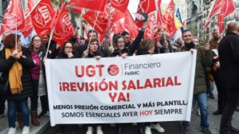 Primera huelga en la banca en 40 años tras los últimos 25.000 despidos y una caída del 10% de poder adquisitivo