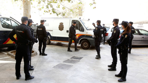 Detenidos otros tres fugados del avión marroquí en Palma