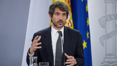 El ministro de Cultura, Ernest Urtasun, durante una rueda de prensa posterior a la reunión del Consejo de Ministros, en el Palacio de la Moncloa, a 11 de junio de 2024, en Madrid (España).