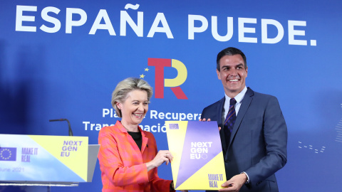 El presidente del Gobierno, Pedro Sánchez, reunido en Madrid con la presidenta de la Comisión Europea, Ursula von der Leyen, con motivo de la aprobación del Plan de Recuperación, Transformación y Resiliencia español.