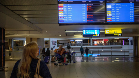 restricciones sudáfrica ómicron aeropuerto