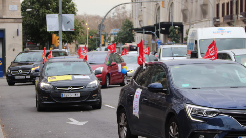 25/02/2022 - Mobiització dels treballadors de Correus a Barcelona.