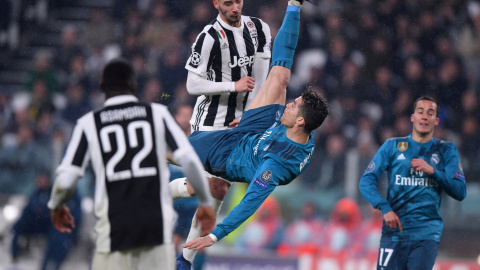 Cristiano Ronaldo al marcar su gol de chilena ante la Juventus el pasado 3 de abril. /REUTERS