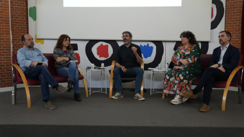 05/06/2024 Jesús Maraña, Magda Barrera, Pablo Elorduy, Virginia Pérez Alonso e Ignacio Escolar en las jornadas organizadas por CC.OO, a 5 de junio de 2024.