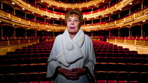 La actriz Gemma Cuervo durante una entrevista en el Teatro María Guerrero, a 15 de junio de 2021, en Madrid.