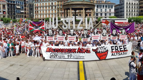 Concentración en Pamplona para pedir la libertad de los jóvenes de Altsasu