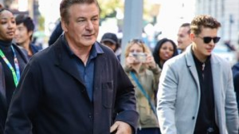 Alec Baldwin dice que "no apretó el gatillo" de la pistola con la que mató accidentalmente a Halyna Hutchins