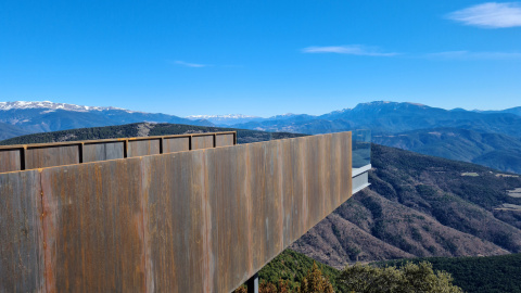 Mirador de la Creu de Guils, a Montferrer i Castellbó.