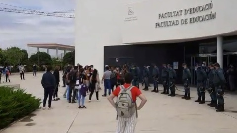 Manifestación en la Universidad de Alicante.