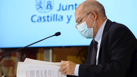 El vicepresidente, portavoz y consejero de Transparencia, Ordenación del Territorio y Acción Exterior de la Junta de Castilla y León, Francisco Igea, durante una rueda de prensa.