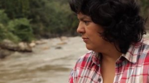 Exigen justicia en el homenaje a la ambientalista Berta Cáceres