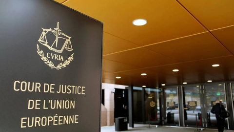 Dominio Público - Una sentencia del Tribunal de Justicia de la Unión Europea, afirma que un Estado tiene el derecho de imponer pérdidas a sus acreedores