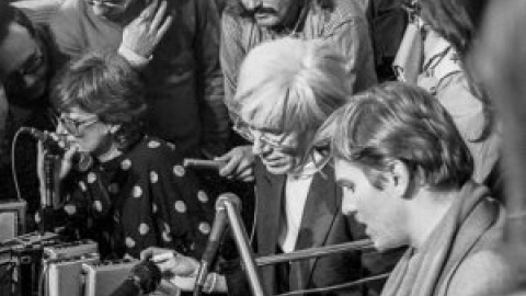 Andy Warhol en Madrid y su obsesión por la arquitectura fascista: de la cena con los March al Valle de los Caídos