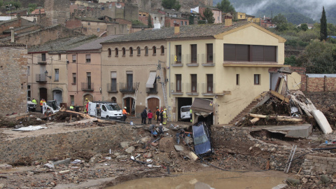 23/10/2019.- Aspecto de la población de Montblanc (Tarragona) que ha resultado gravemente afectada por las lluvias torrenciales que se han caído esta madrugada en Catalunya.EFE/ Josep Lluís Sellart