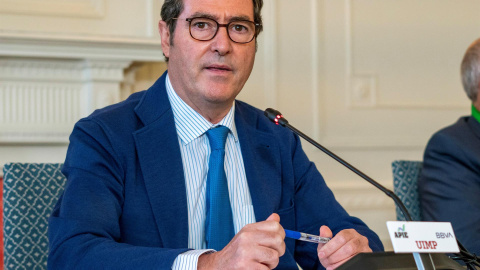 El presidente de la CEOE, Antonio Garamendi, durante un seminario sobre la economía de la pandemia, este lunes en la Universidad menendez Pelayo de Santande