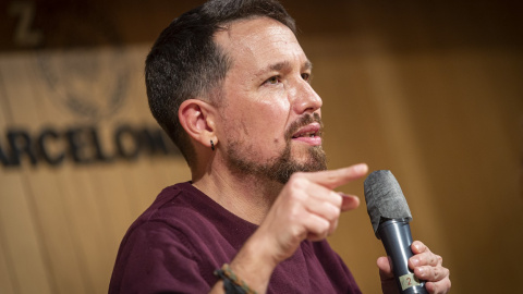 Pablo Iglesias durante el debate del Institut Sobiranies y 'Público' sobre la democratización del Estado. MONTSE GIRALT