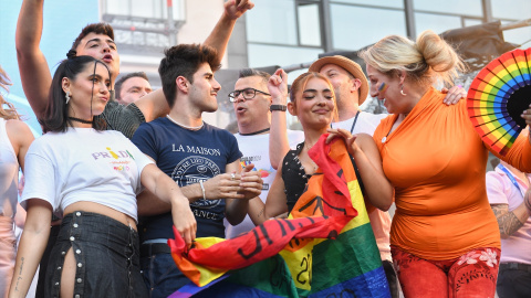 Varios de los concursantes de OT 2023 durante su actuación este miércoles en la Plaza de Pedro Zerolo de Madrid