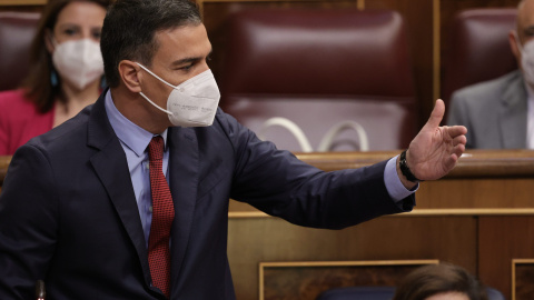 El presidente del Gobierno, Pedro Sánchez, interviene en una sesión de control al Gobierno en el Congreso de los Diputados