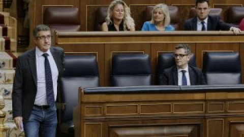 El PSOE acusa al PP de asumir el discurso de "bulos y barbaridades" de la ultraderecha sobre el Ejército y migrantes