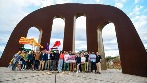 Dirigents independentistes han rebut els exiliats a Salses, a la Catalunya Nord