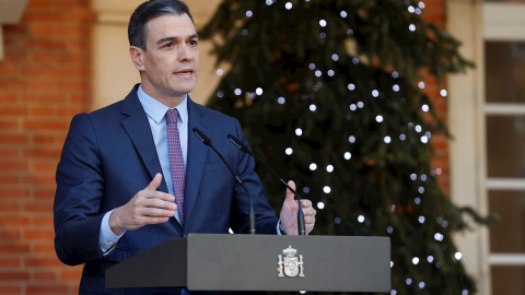 17/12/2021 El presidente del Gobierno Pedro Sánchez, en la declaración institucional para explicar la marcha del Ejecutivo del ministro de Universidades, Manuel Castells