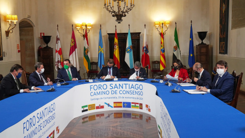 23/11/2021Reunión de los presidentes autonómicos en la ‘Cumbre de Santiago de Compostela' para fijar una posición común en la negociación sobre el sistema de financiación autonómico