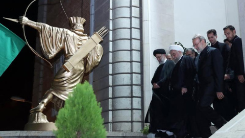 El presidente de Irán, Hasan Rohaní, junto a Ebrahim Raisi, Presidente del Tribunal Supremo, y Ali Larijani, presidente de la Asamblea Consultiva Islámica. - EFE