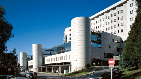 Complejo Hospitalario de Pontevedra, conocido también como Hospital de Montecelo.