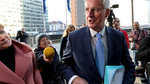 El negociador de la UE para el brexit, Michel Barnier, llegando a la reunión de este lunes. / Reuters