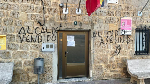 Nazis atacan Mota de Judíos mientras la Iglesia española mantiene vivos cultos antisemitas montados por la Inquisición